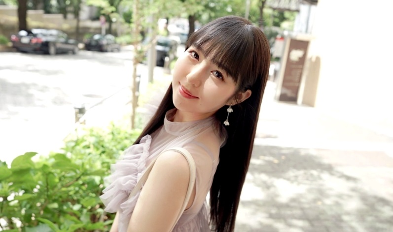 纱裙女孩一部