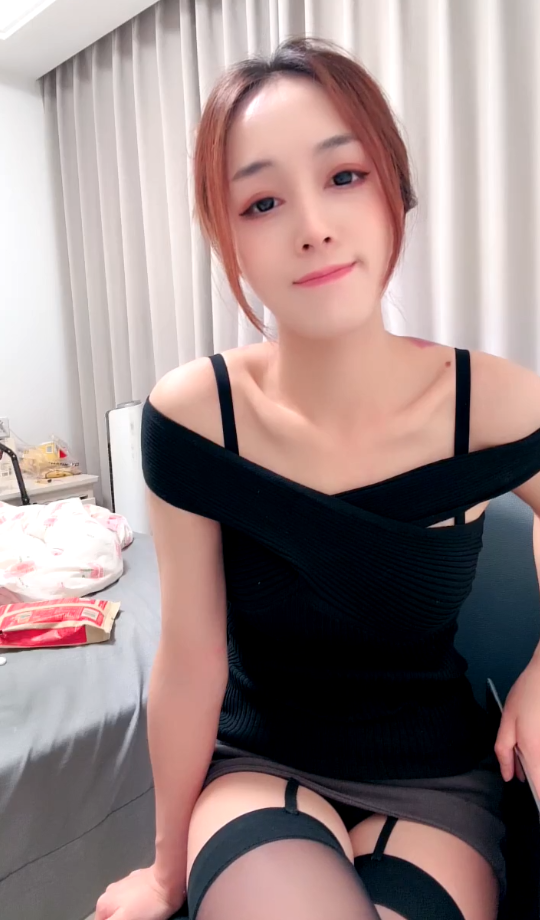 气质美艳少妇【水多叫的响】激情大秀2v