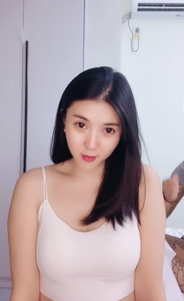 高颜值姐妹花