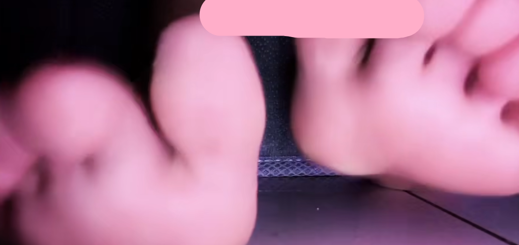 小羽ASMR 被姐姐发现了（摩擦下面？）+枕枕眠 舔圆头麦 足音 2V100M百度盘