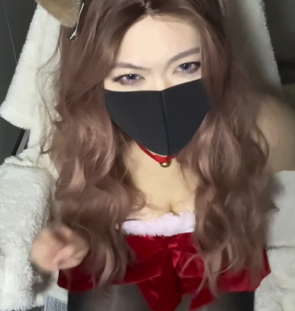 居居要睡了 圣诞限定 女友飞机助眠法 新角度老婆qqny大腿  1V207M百度盘