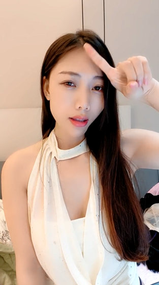 【晚儿要早睡】喷血诱惑2v