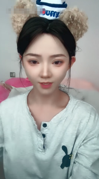 超级嫩妹 可爱至极【小樱花】完美紧致身材花瓣美屄好美掰穴自慰零距离滋尿特写超哇塞不射都难 (2v)