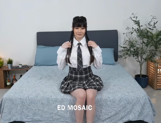 ED 昀希跟彩妝師Momo互舔初體驗