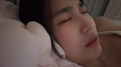 小羽ASMR 被姐姐发现了（摩擦下面？）+枕枕眠 舔圆头麦 足音 2V100M百度盘