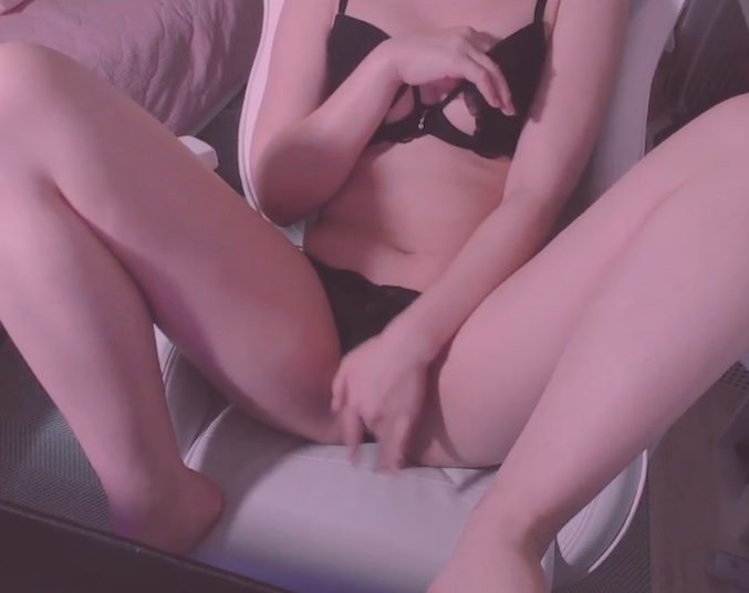玉乃井ひのき 2026-01-15【下乳♡】新しい下着が届いたよ～❣️ねぇねぇ、触ってみる？1V866M百度盘