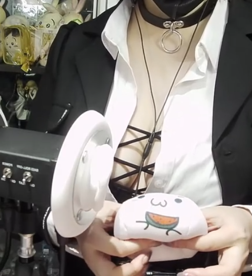 小曇姊姊2025_10_25【今天穿漂漂】課後輔導ASMR，好孩子請進《Twitch》1V744M百度盘