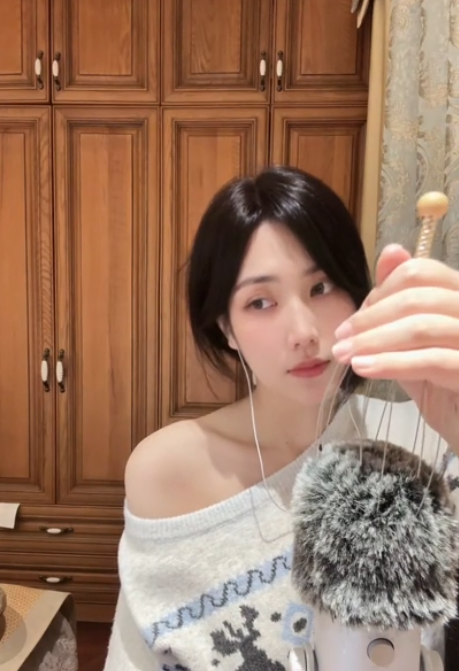 困困睡不着_【助眠】进来不准叫妈妈_20260110 1V666M百度盘