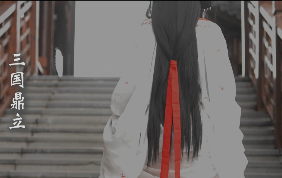 极品cos嫩妹-明纱•悠子-新 梦回战国 古装战国袍自慰(1V,2.2G)