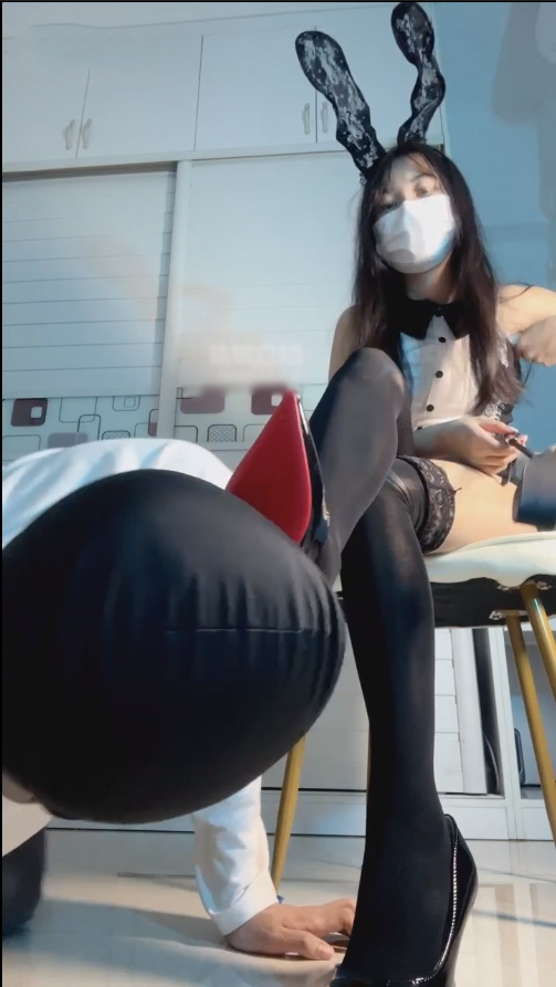玩物直播甜恬-251126 美少女黑丝高跟调私奴【1V】【410MB百度云】