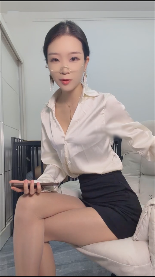 玩物直播阿楠s-251207 强制给圈养狗剃头【1V】【578MB百度云】