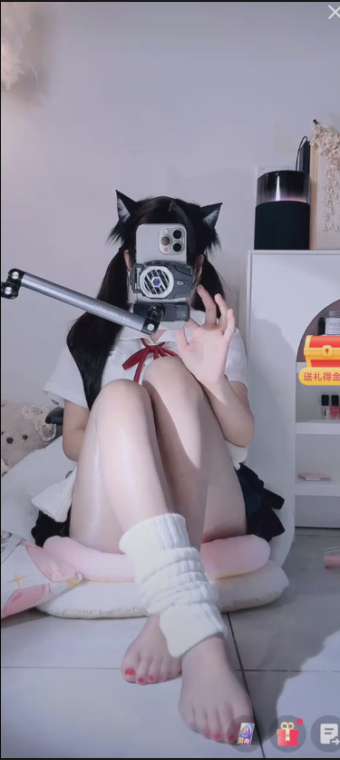【新】抖音温柔小猪-长直播【1V】【1.35G百度云】