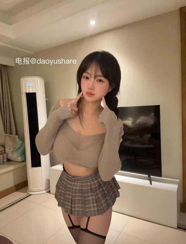 抖音 张洛洛 – 微密圈岛遇等写真&视频合集 【266P144V479M】