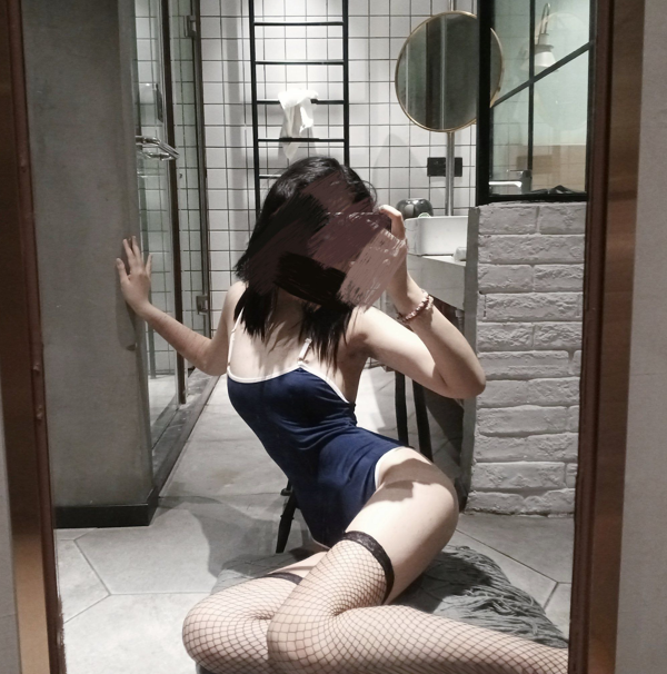 早川澪奈 rokenho1974 推特新人小透明又是一个自残阴暗地雷妹10~1月订阅合集 【93P 33MB】