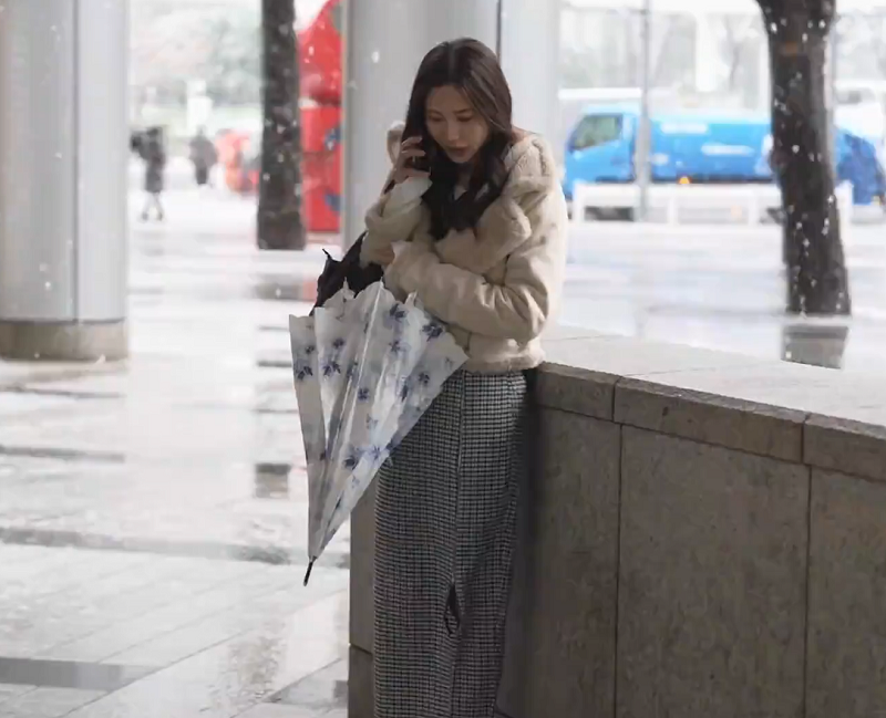 吊带袜女孩一部