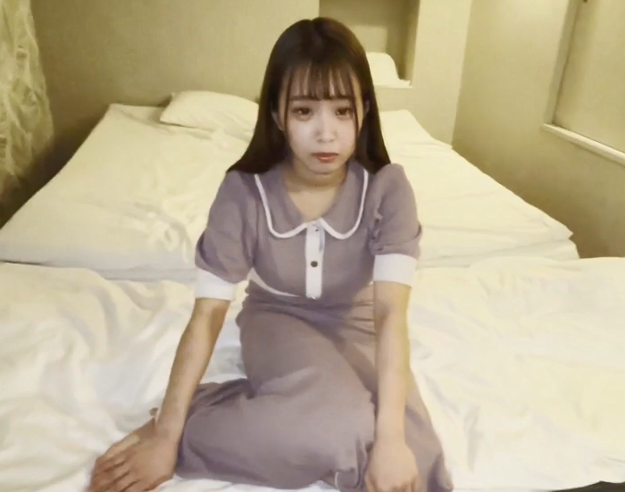 长裙女孩一部