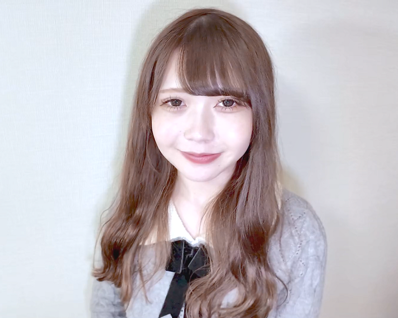 高颜值白嫩女孩一部