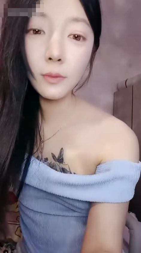 【蜡笔小新没有蜡笔】颜值御姐 白皙身材 大奶美腿翘臀 逼毛又黑又密但是逼逼粉嫩 跳蛋狂震 爽到流浆