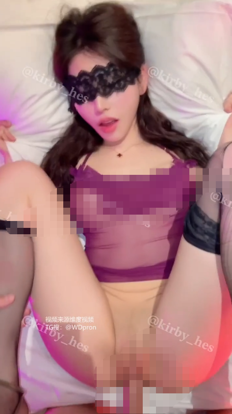 『YAYA(Kirby_hes)』最新门槛福利，极品大奶母狗小姐姐 小巧身材被大屌猛捅