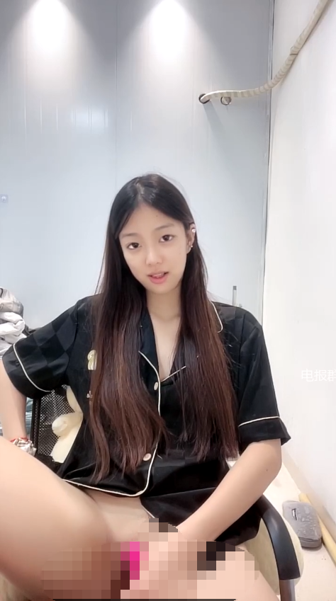 顶级舞蹈生【06清纯安静】跳蛋塞穴