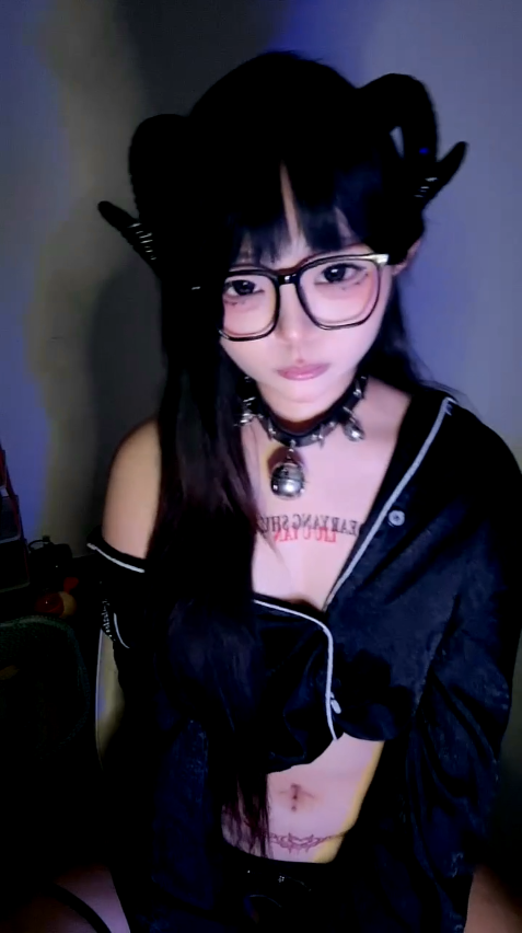 【魅魔的夜晚】暗黑系微胖萝莉3v