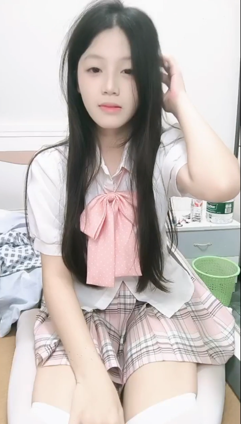【你的小月月】校花女神被干