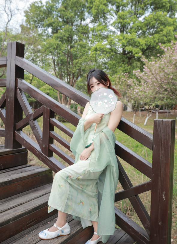 丝恋摄影 小梦 古风青色轻纱汉服 小布鞋裸足 【276P1V5.5G】