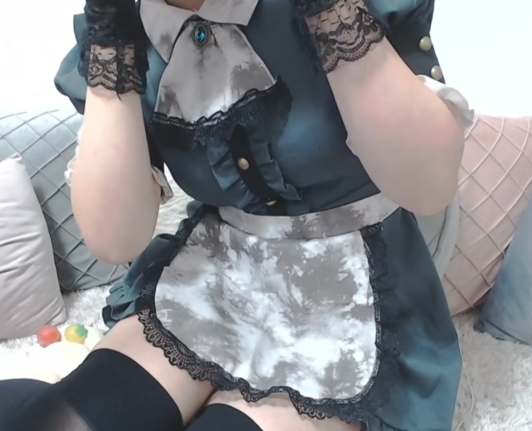 星奈つき乃 2025.10.25   nico 吸血鬼メイドさんがお耳をちゅーちゅーします♡耳舐めマッサージ耳ふぅ♡ 1V423M百度盘