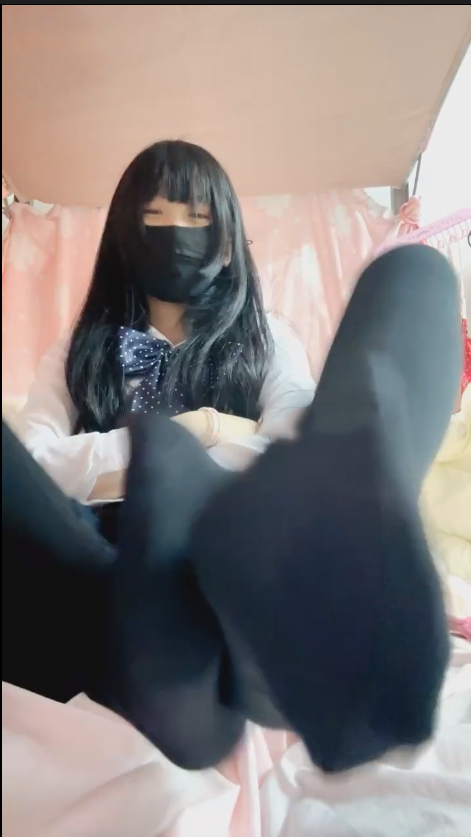 玩物直播不甜-251128 厚黑早泄榨精场【1V】【404MB百度云】