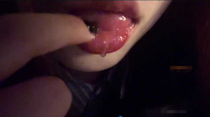 NO.1360 叼鱼小喵Q 1.4听你的zr 1V 154M
