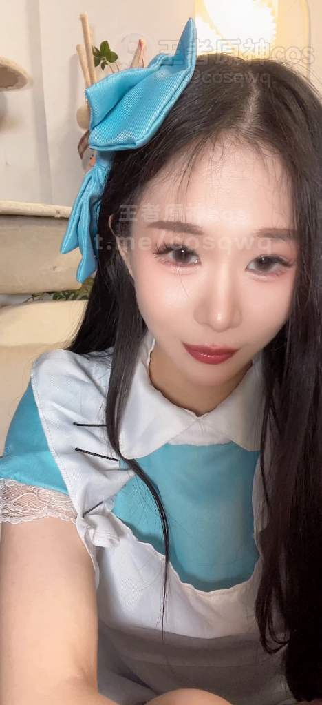 宵夜 爱丽丝cos 【1V 1.13GB】
