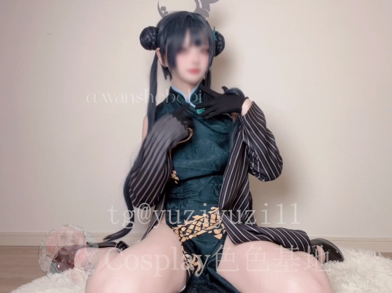 斓毒 蔚蓝档案龙华咲妃cos紫薇 【2V 749MB】