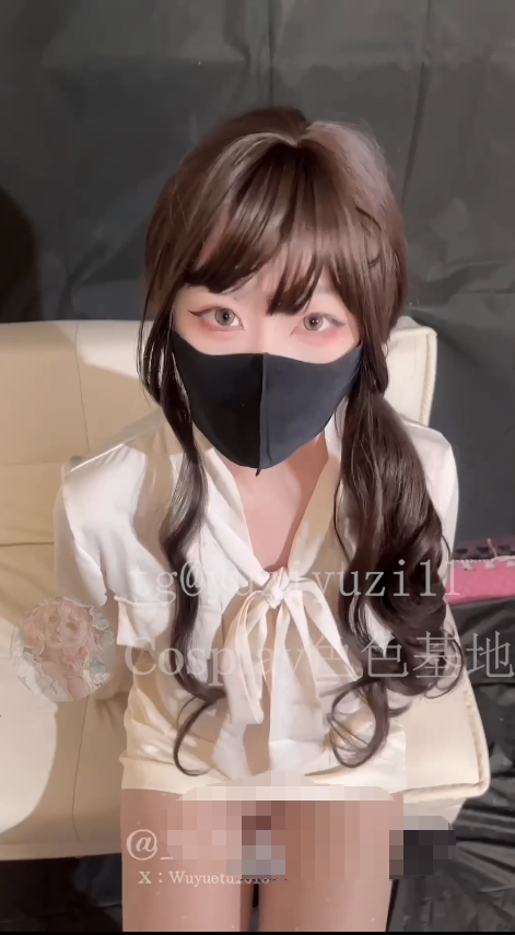 推特福利姬 三月猫 五月猫 能干的秘书 【1V 1.6GB】