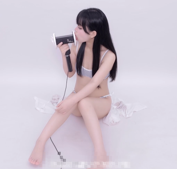 晓美 V2 内衣舔耳 3V493M百度盘