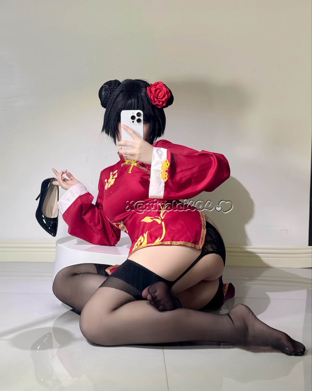 【新】希尔薇-2026春节福利裸舞枣红娘【31P+13V】【461MBPikPak盘】