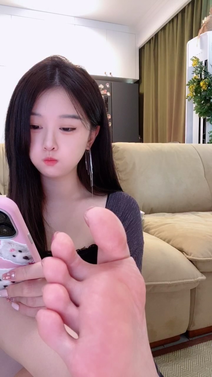玉足仙女【开门鹿】直播资源合集 85V38.5G