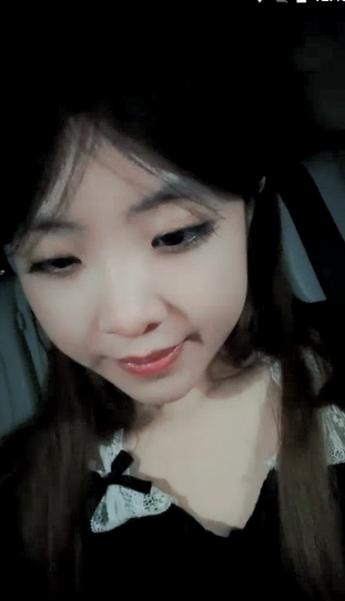 极品骚萝莉【柚子】车震啪啪
