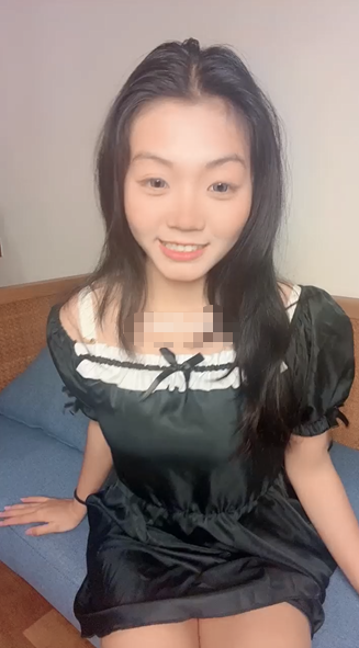 20岁安徽学生妹，【雯雯的闺蜜】，清纯反差，家中和小男友激情啪啪两次，全身雪白粉嫩真棒！