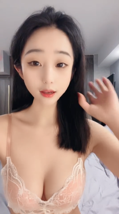 【学妹菲菲】奶圆逼粉，精品蝴蝶穴，榨精极品，奶粉逼粉，乳交圣体【5v】