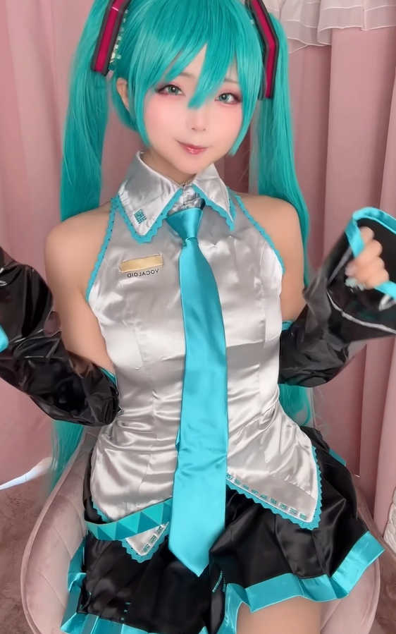chuchu 初音未来Cosplay(去码) 【1V1.13G】