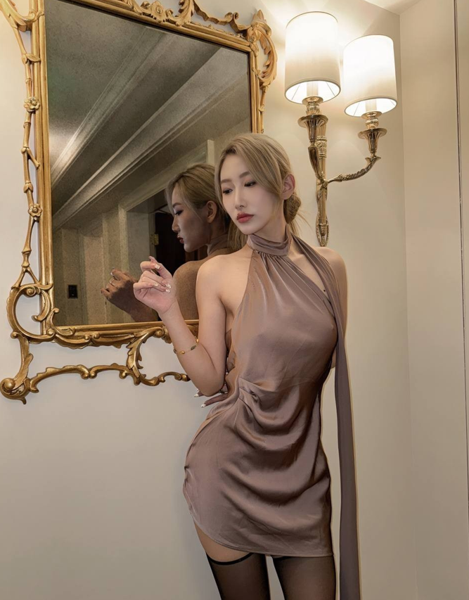 三青叶子御用 一勺青黛(沈青黛) 大尺度写真视图 【139P13V450M】
