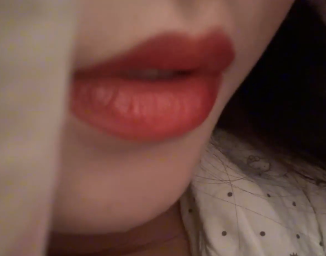 是的没错 粘人的女友1V185M百度盘