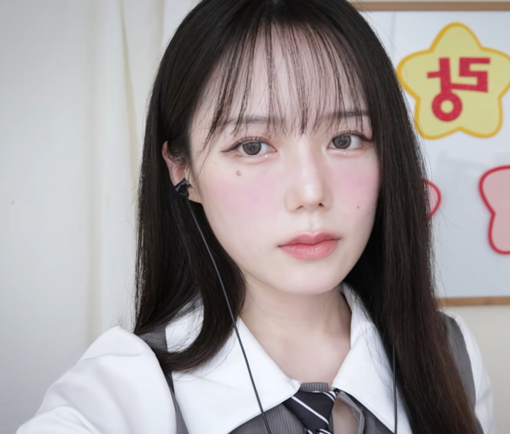 Jamonghae 你没钱吗？伊尔金的掏耳角色扮演+音猫とお【HLive】 2025.12.14 2V322M百度盘