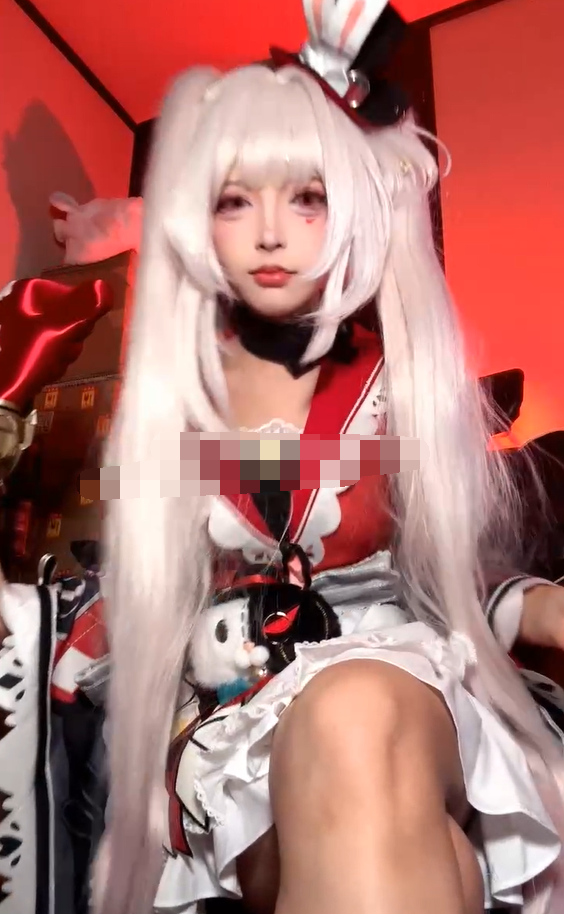 03loveyo 火花Cosplay裸足 【1V342M】