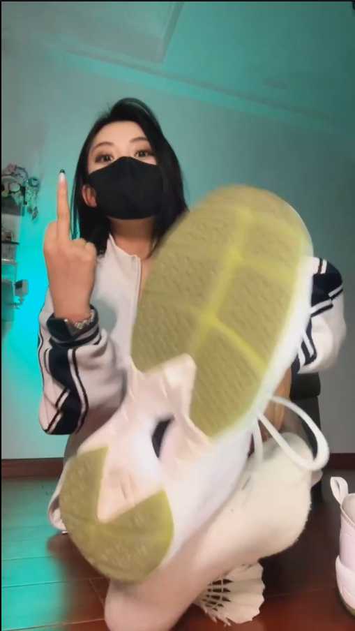 玩物直播御清s-251204 红绿灯超短时间早泄场【1V】【310MB百度云】
