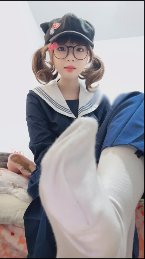 玩物直播黑心小魔女-251207 jk女主【1V】【611MB百度云】