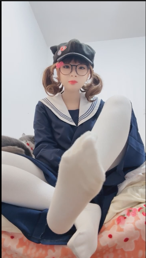 玩物直播黑心小魔女-251207 jk女主【1V】【611MB百度云】