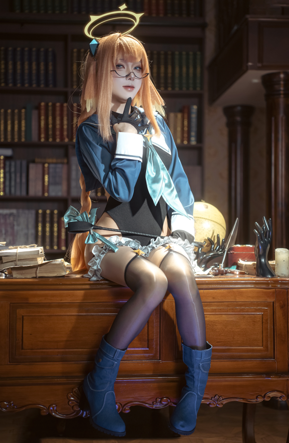 【足控福利】矢量鱼 - shimiko [50P-461MB]