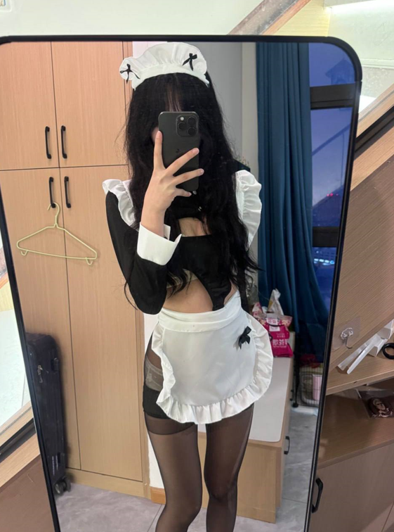 抖音反差福利姬 一只香大尺度私拍福利集 【13v 77mb】