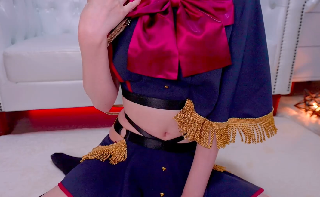 鬼花 25.10.10【ASMR実写耳舐め】冒頭無料♥クール彼女が軍服 【1V2.92G】
